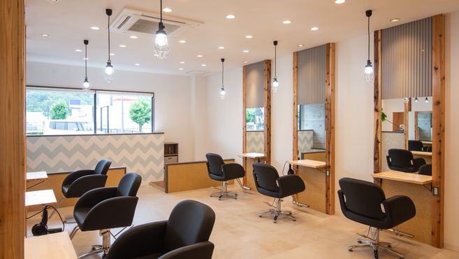 Agu hair equal 新小岩