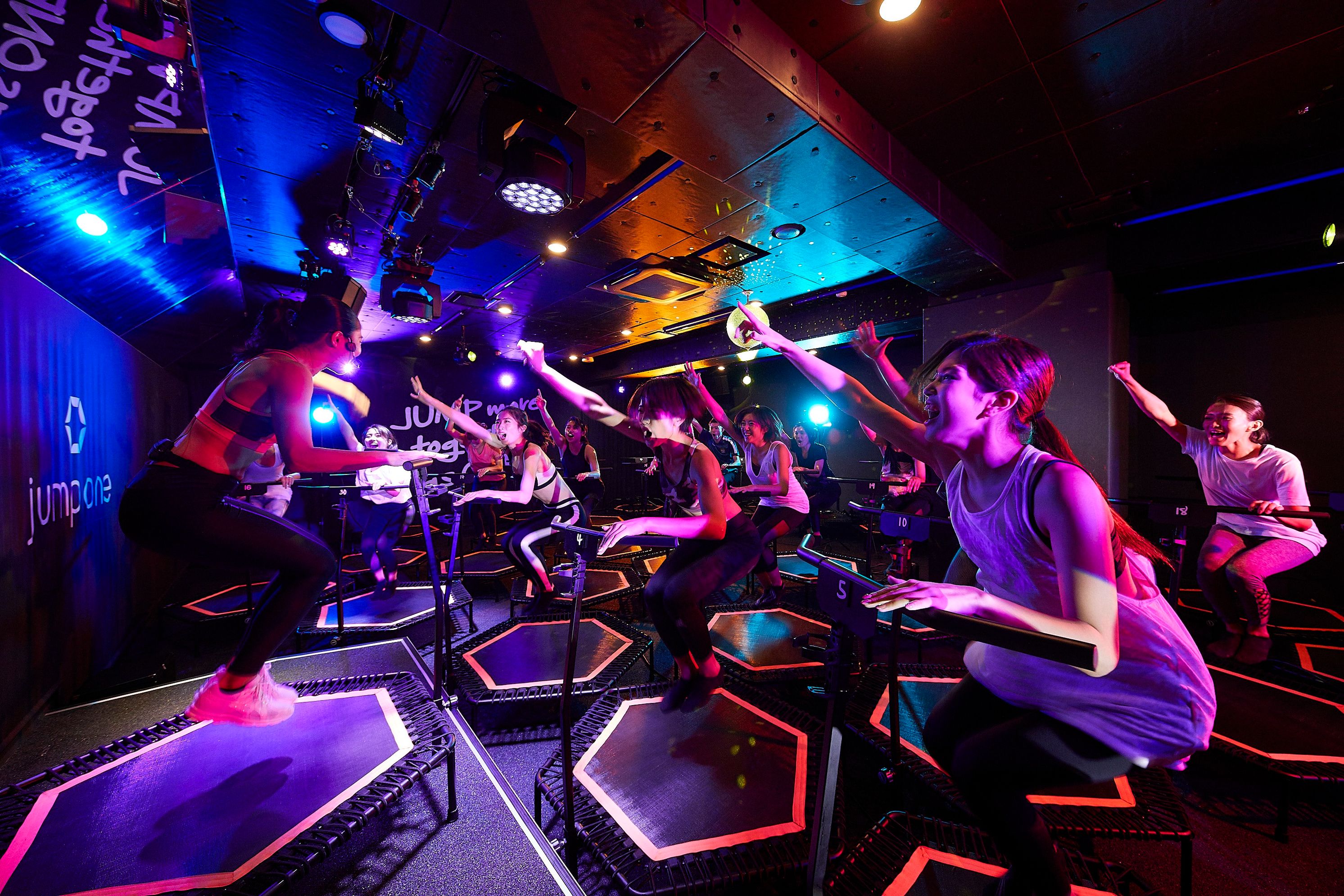 jump one ジャンプワン jump one 池袋【ジャンプワン】のフィットネス・新卒の求人 - jump one