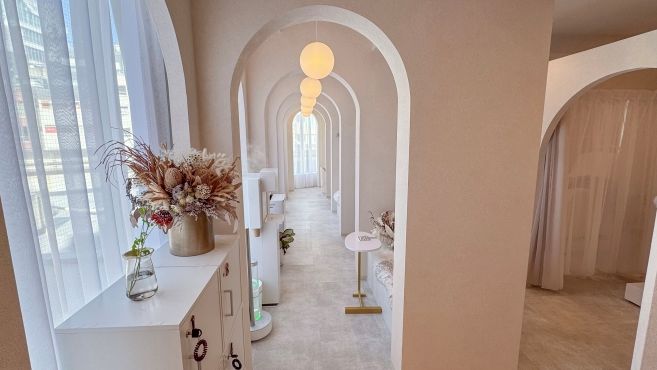 MIRROR eyelashes & eyebrows